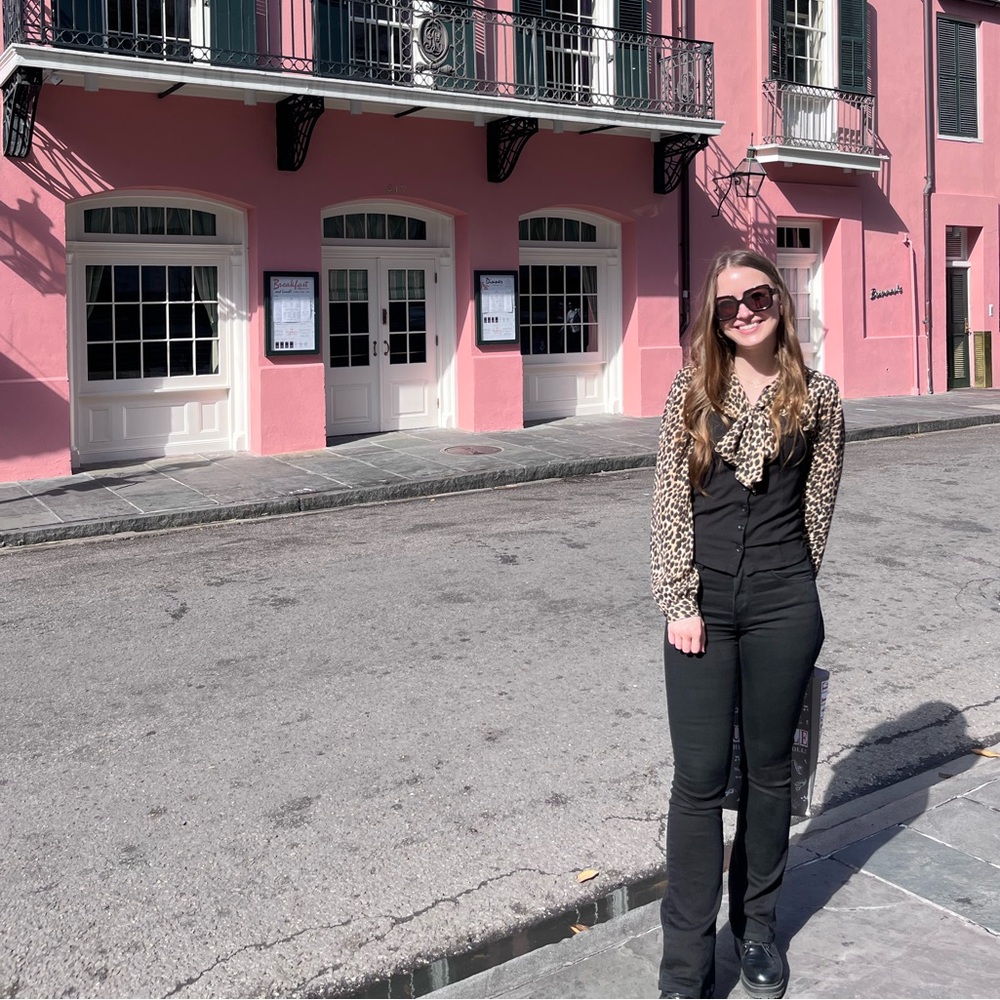 Meet your Posher, Natalie